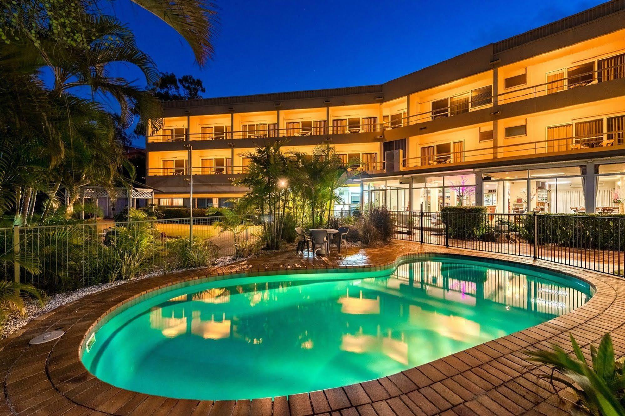Camelot Motel Gladstone Exteriör bild